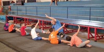 Secretaria de Esportes tem vagas para aulas gratuitas de ginástica artística masculina