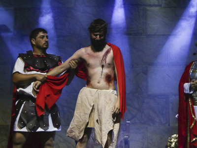 espetáculo teatral tikvah apresenta auto de páscoa