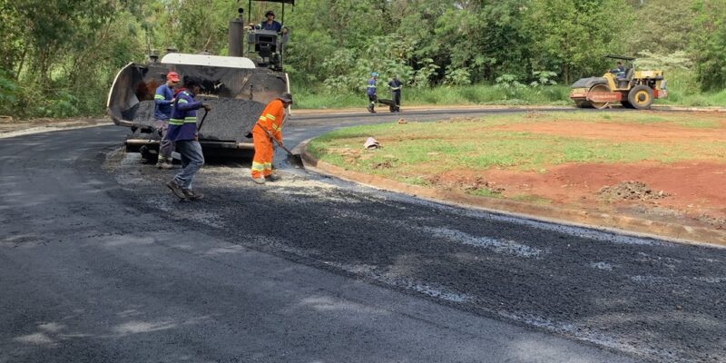 prefeitura começa pavimentação do asta 1