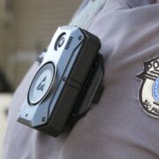 cameras uniformes de policiais militares sao paulo rvrsa abr 2804223638 0
