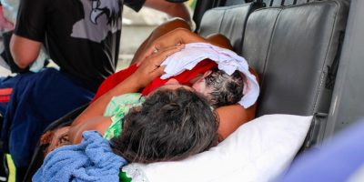 bebe nasce helicoptero