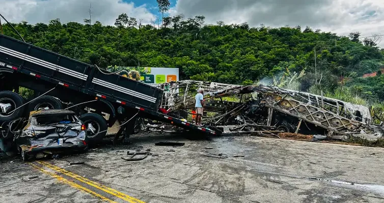 acidente teofilo otoni03