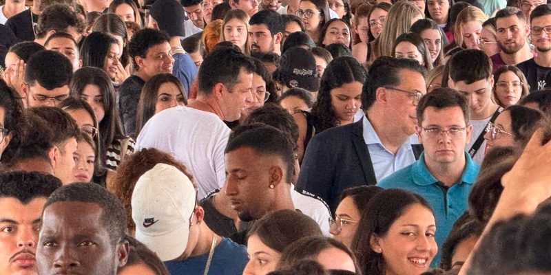 216b4a08 e675 4d6b 9fb2 2e6e39adfa13