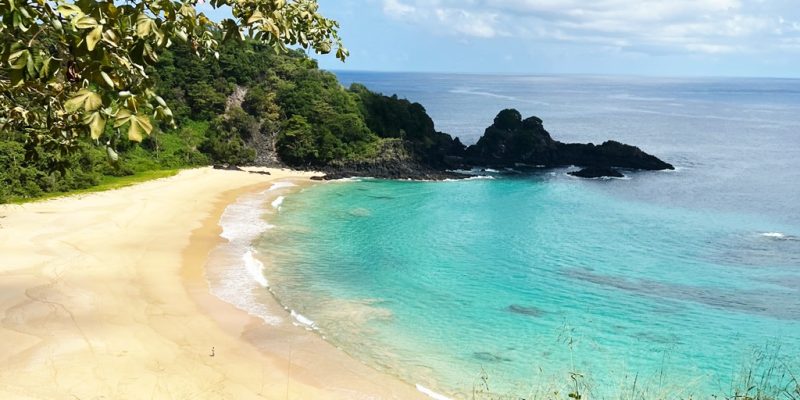 praia do sancho fernando de noronha will moreira