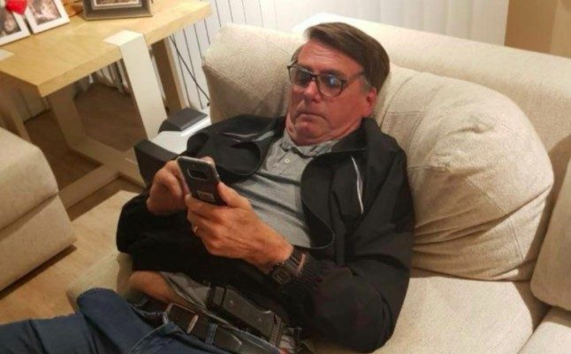 bolsonaro celular