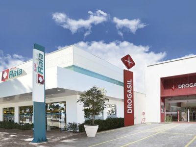 fachadas raia e drogasil