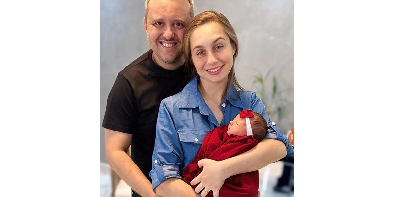 bebe engasgado americana