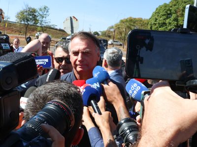 brasília (df), 18/07 /2025 bolsonaro fala a imprensa após colocar tornozeleira na secretaria de administração penitenciária do distrito federal. foto antônio cruz / agência brasil