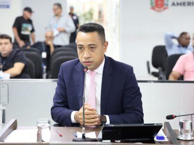 levi rossi aparelhos