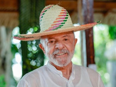 lula chapeu