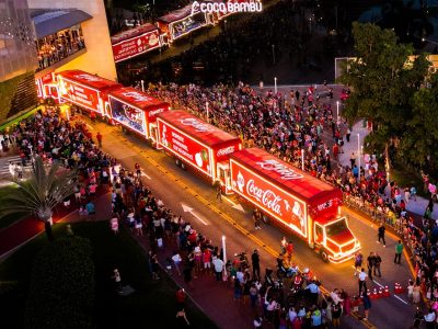 caravana-natal-coca-cola-Americana-Santa-Barbara
