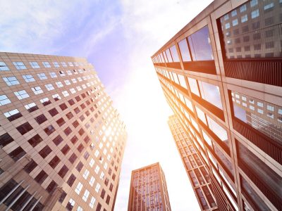 escritorio edificio vista de cima por sol