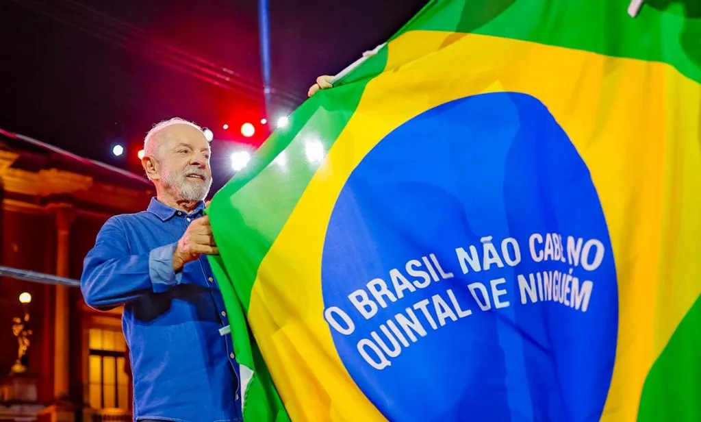 lula bandeira