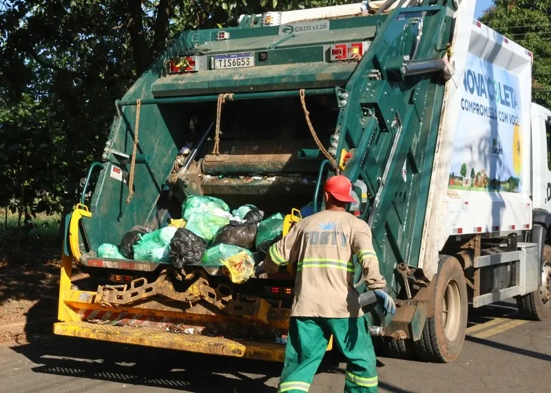 Coleta de lixo muda de horário em 18 bairros de Santa Bárbara d’Oeste; veja a lista